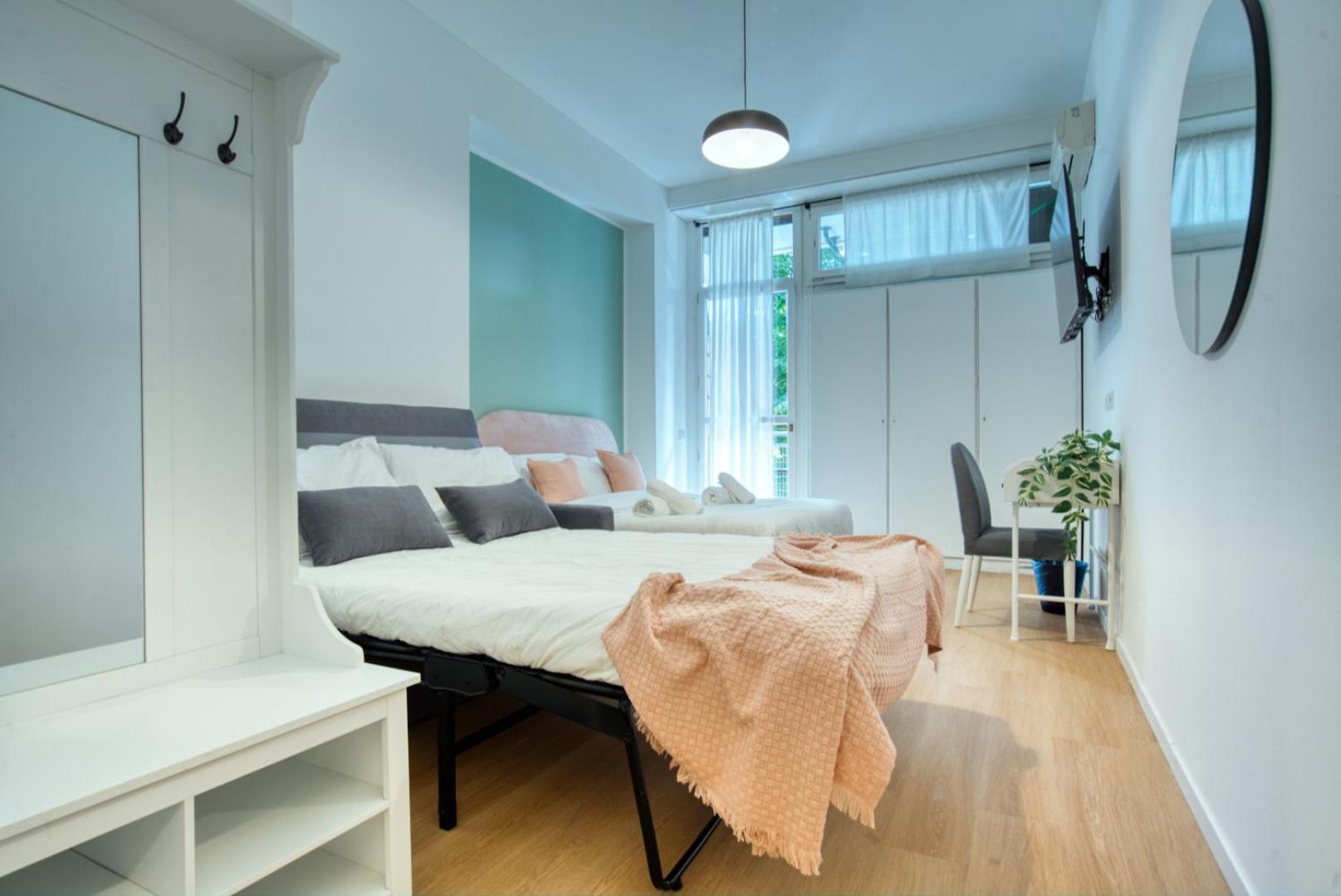 Italianflat - Elegant Suites With Balcony In Navigli Milan Luaran gambar