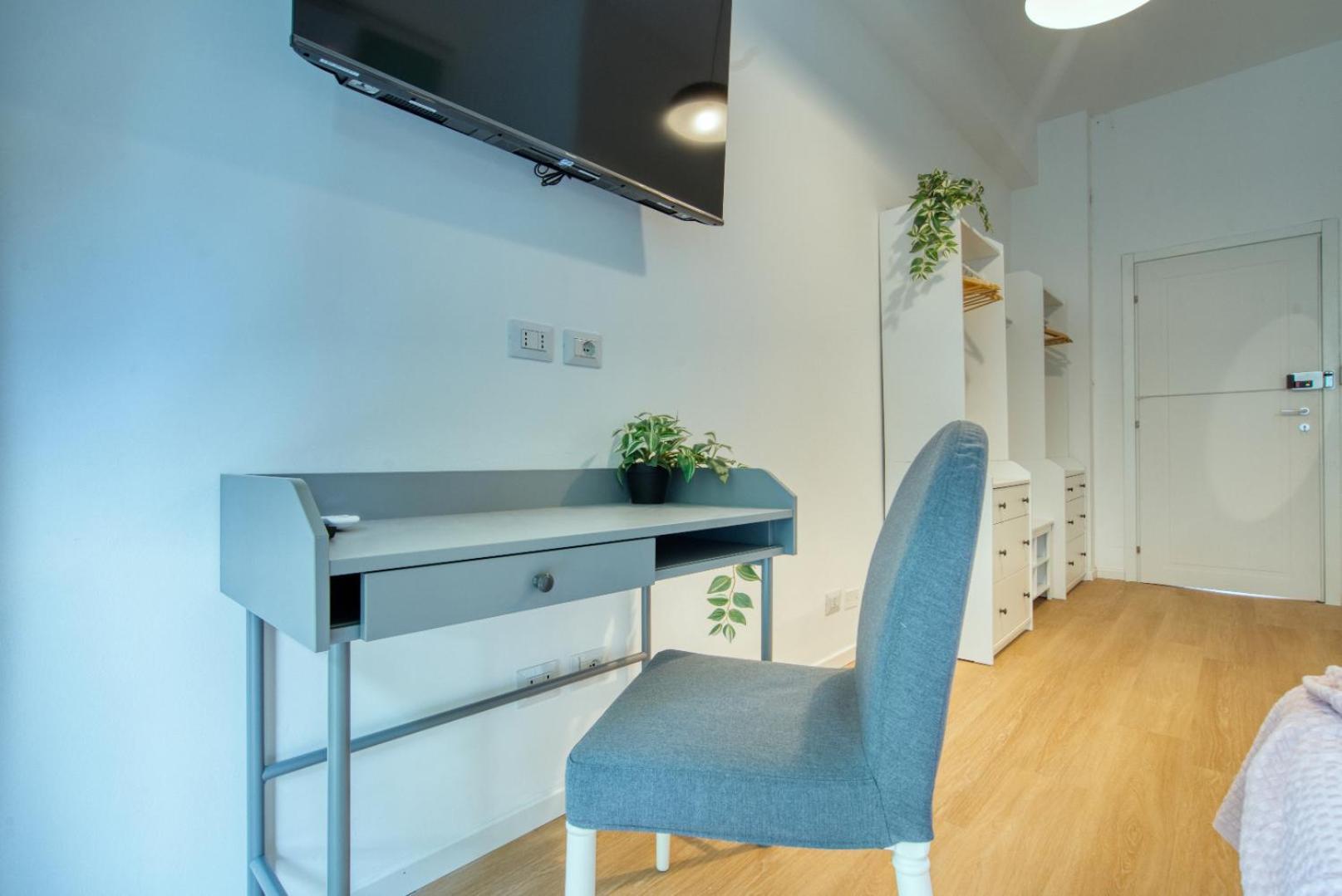 Italianflat - Elegant Suites With Balcony In Navigli Milan Luaran gambar